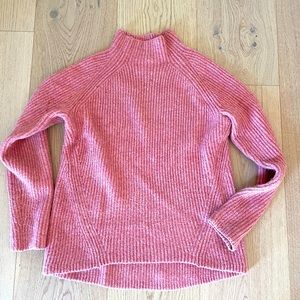 Cozy rose colored sweater